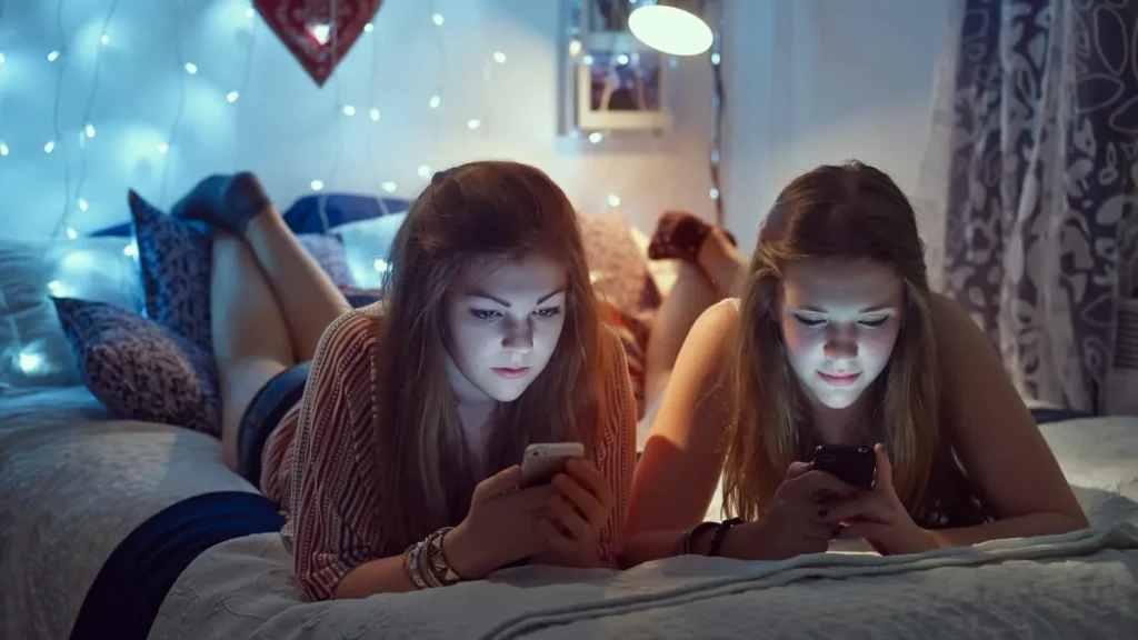 social media girls forum
