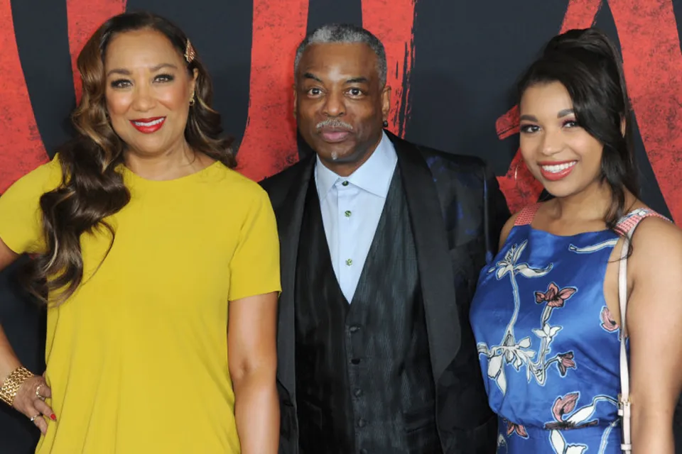 Eian Burton Biography, Career, Family, Net Worth and Life Story eian burton